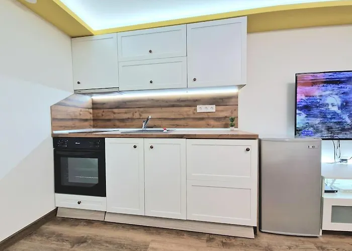 Апартаменты Yellow